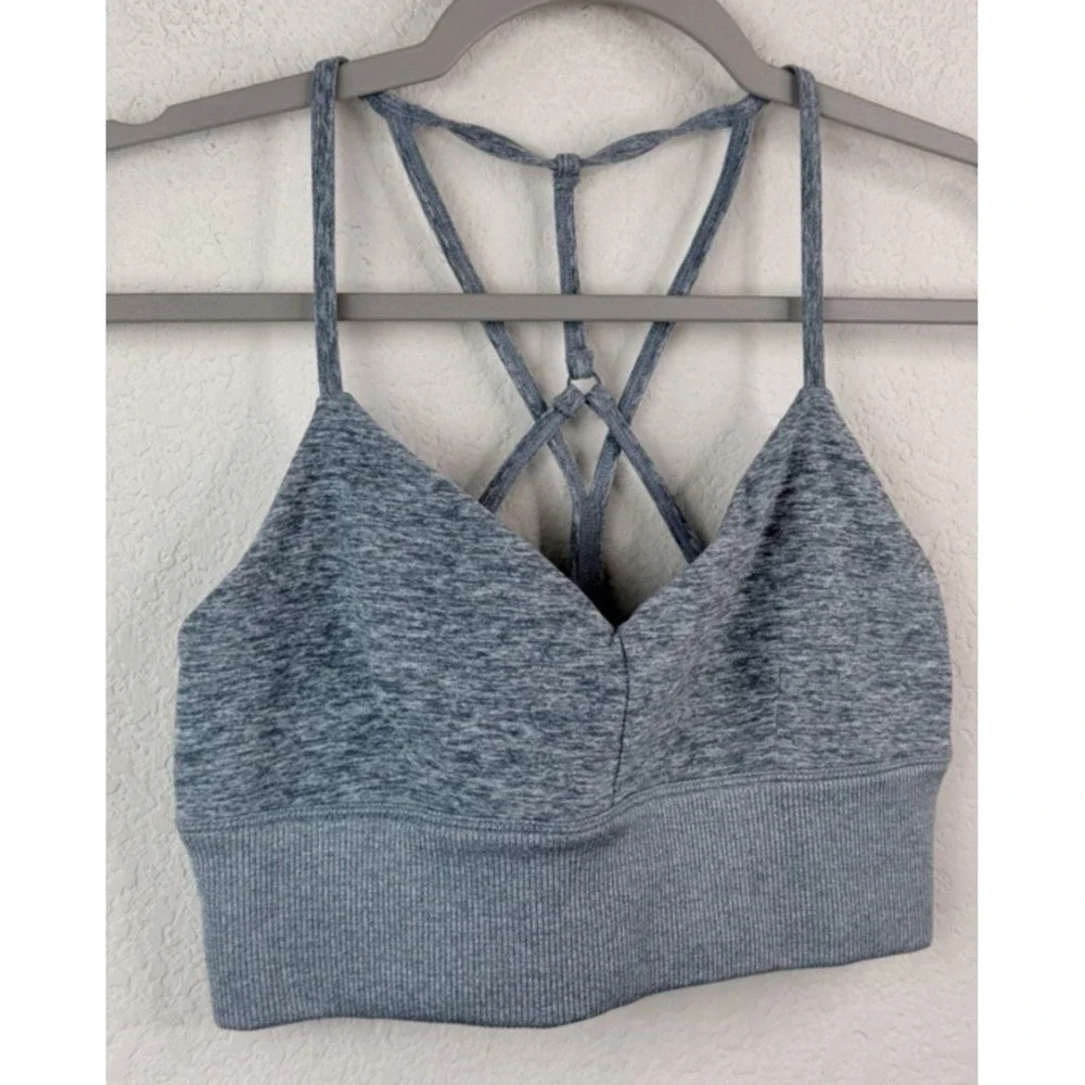 Alo Yoga Alosoft Lavish Sports Bra S Gray Strappy Back Ribbed Athleisure Gym